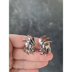 Crown Trifari Silver Tone Metal Clip-on Earrings Vintage Costume Jewelry